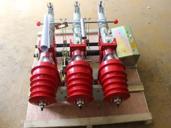 高壓負(fù)荷開關(guān)的用途及作用是什么？